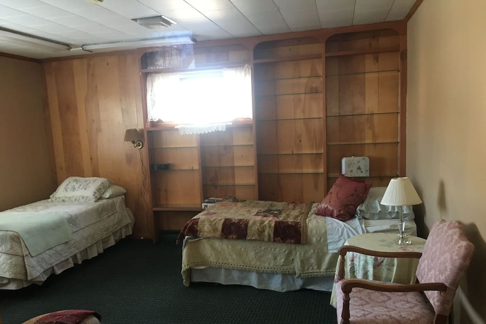 Photo of Bedroom in Waupaca