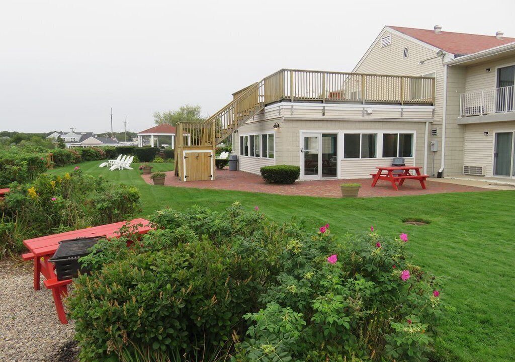 Photo of Buildings in South Yarmouth