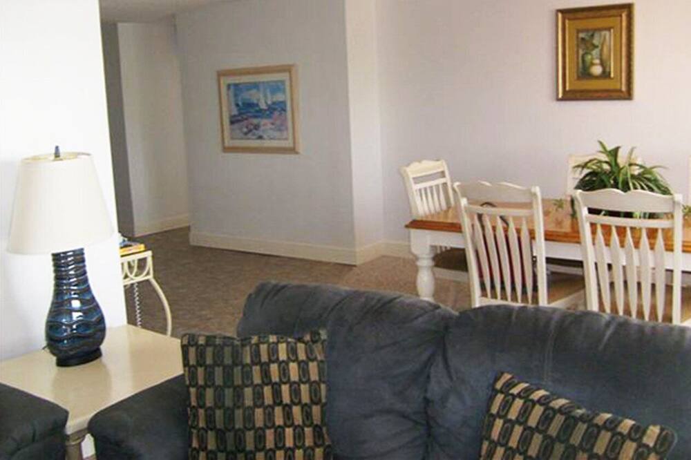 Photo of Bedroom in Biloxi