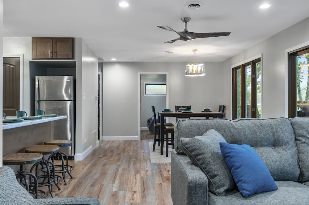 Photo of Livingroom in Pine River