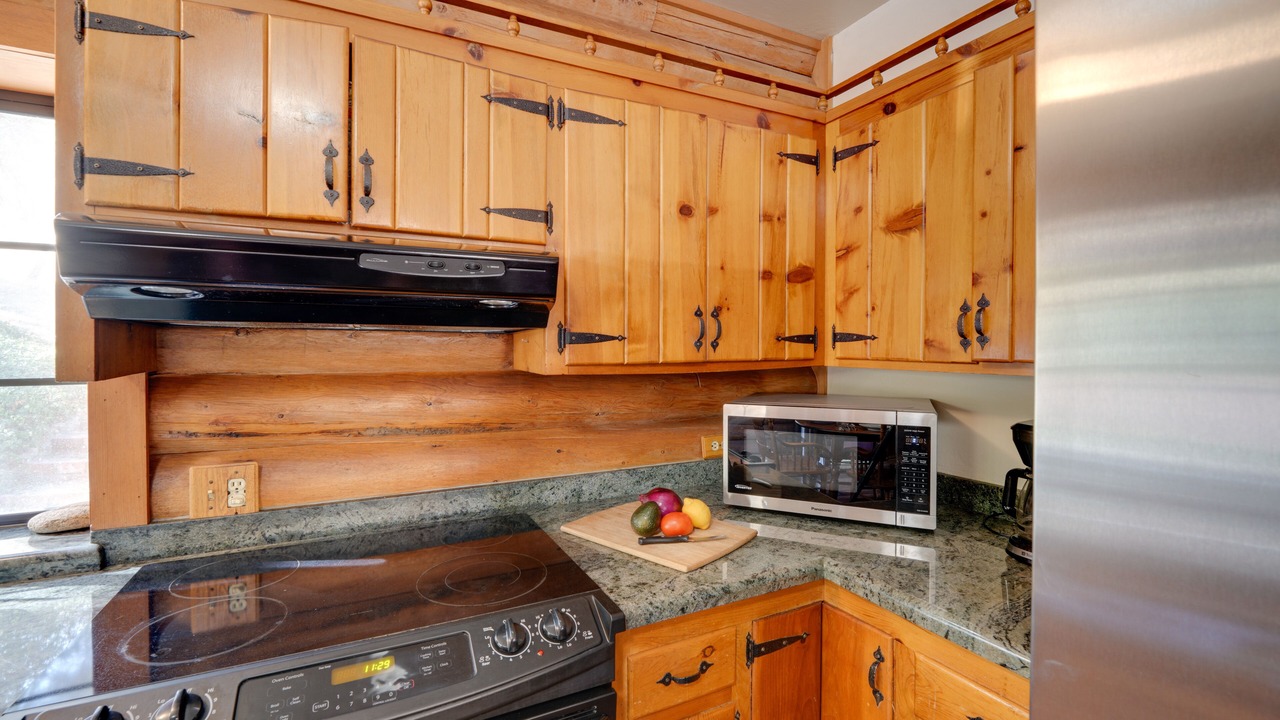 Photo of Kitchen in Bodfish
