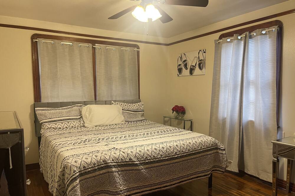 Photo of Bedroom in Saint Claude