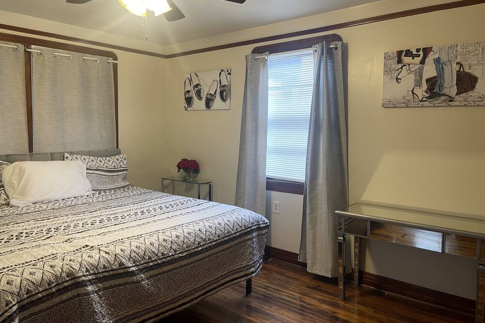 Photo of Bedroom in Saint Claude