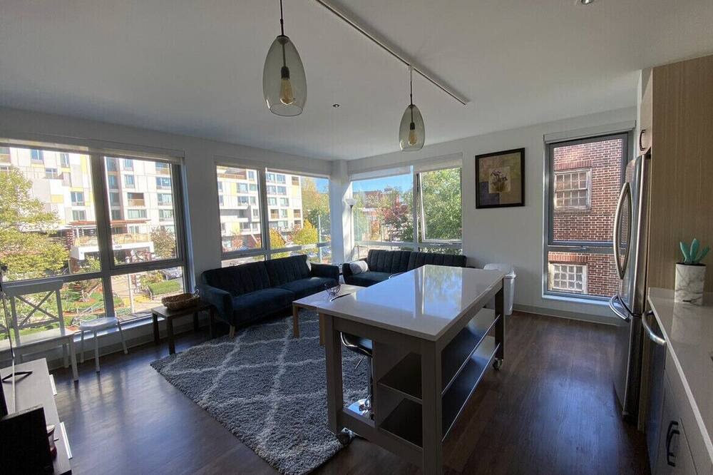 Photo of Livingroom in Mission Hill