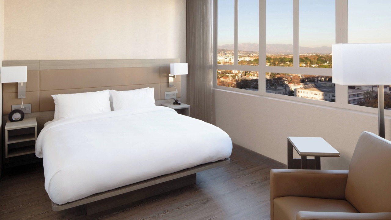 Photo of Bedroom in Carthay Circle