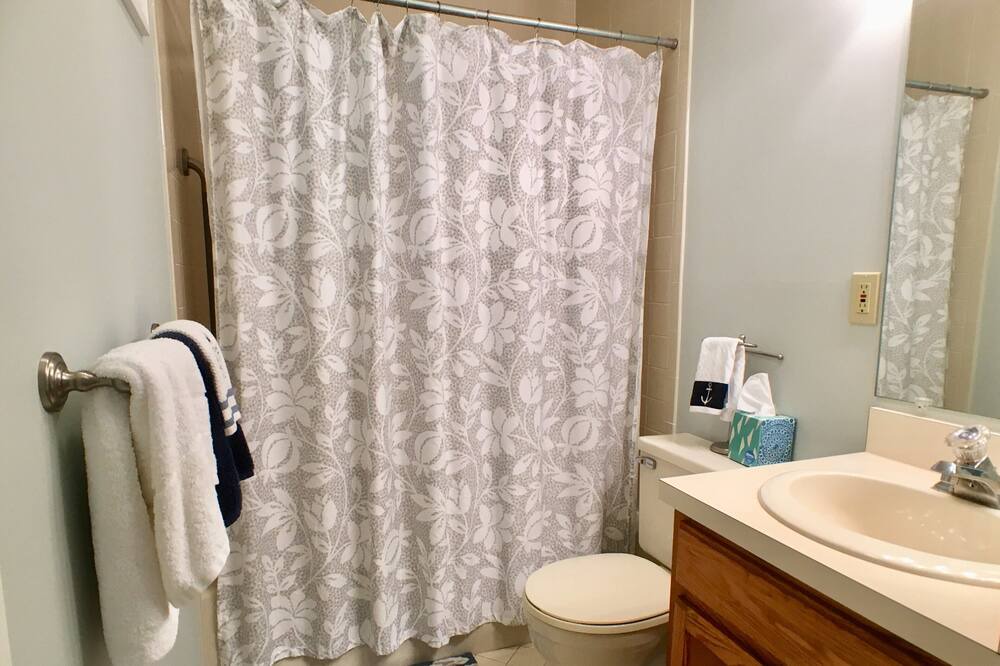 Photo of Bathroom in Brewster
