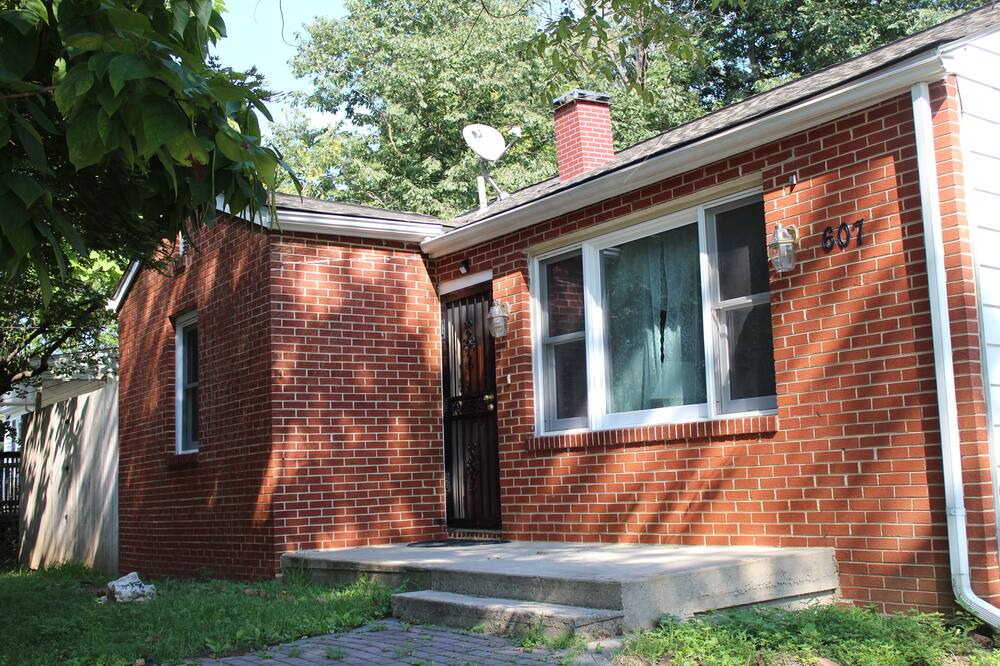 Photo of Outdoor in Rockville