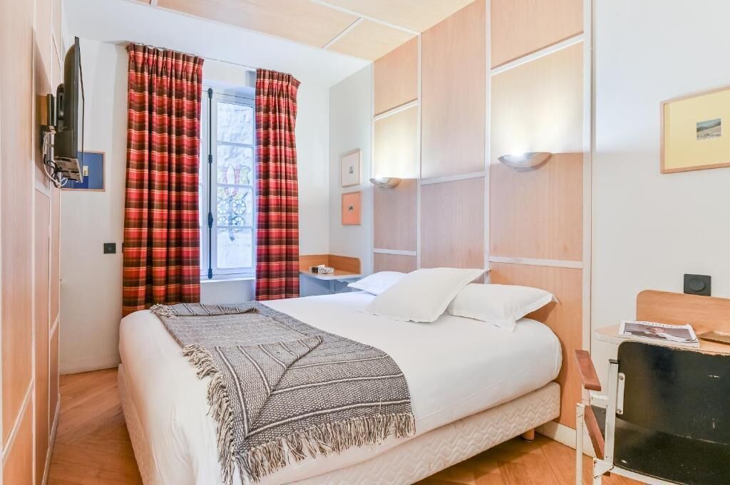 Photo of Bedroom in Saint-Vincent-de-Paul