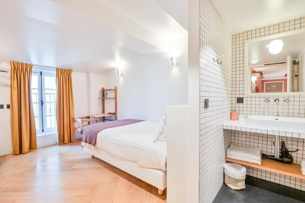 Photo of Bedroom in Saint-Vincent-de-Paul