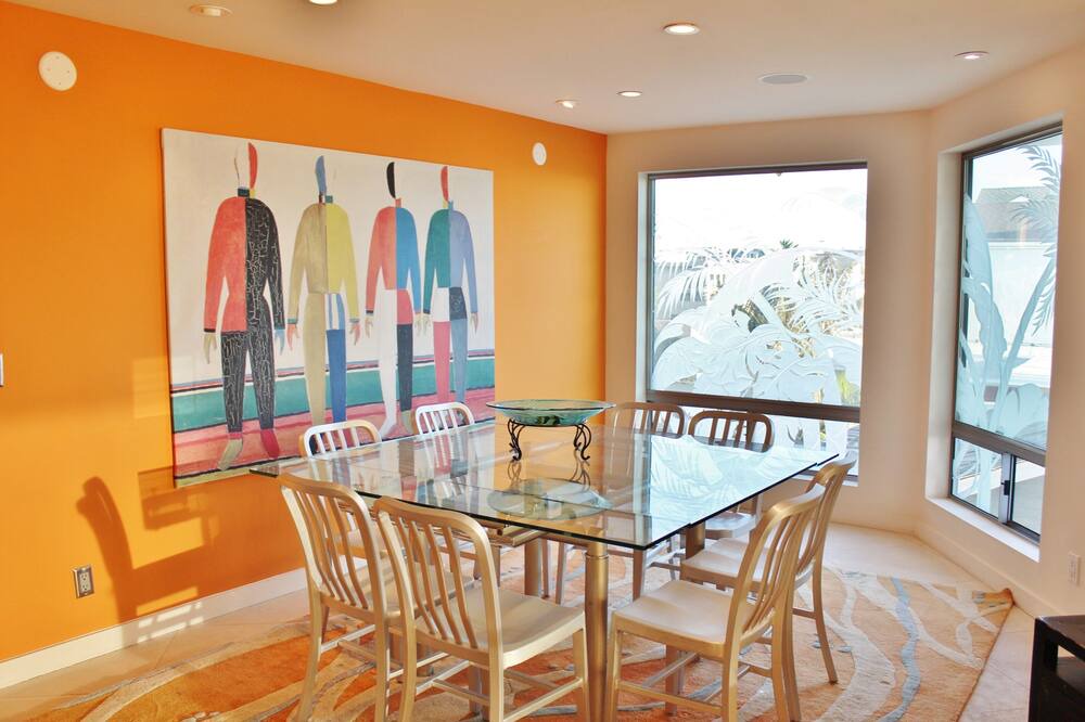 Photo of Bedroom in Hollywood Beach
