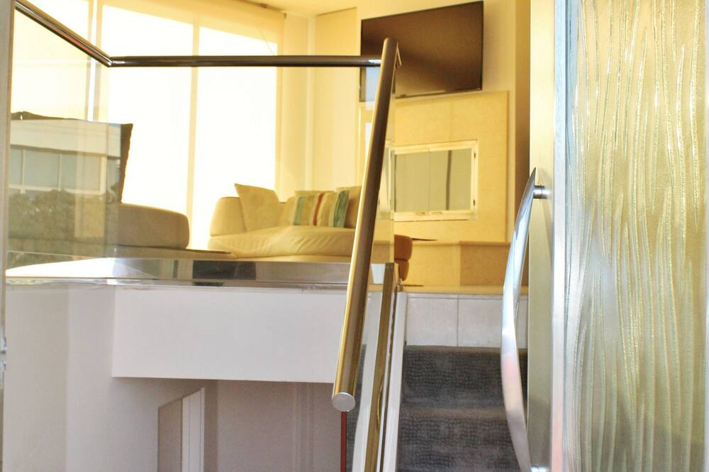 Photo of Bedroom in Hollywood Beach