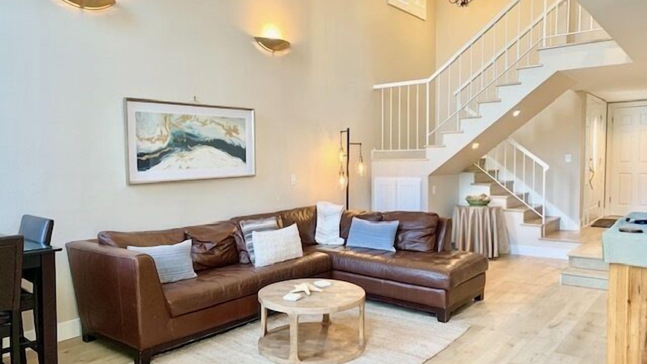 Photo of Livingroom in Oxnard Shores
