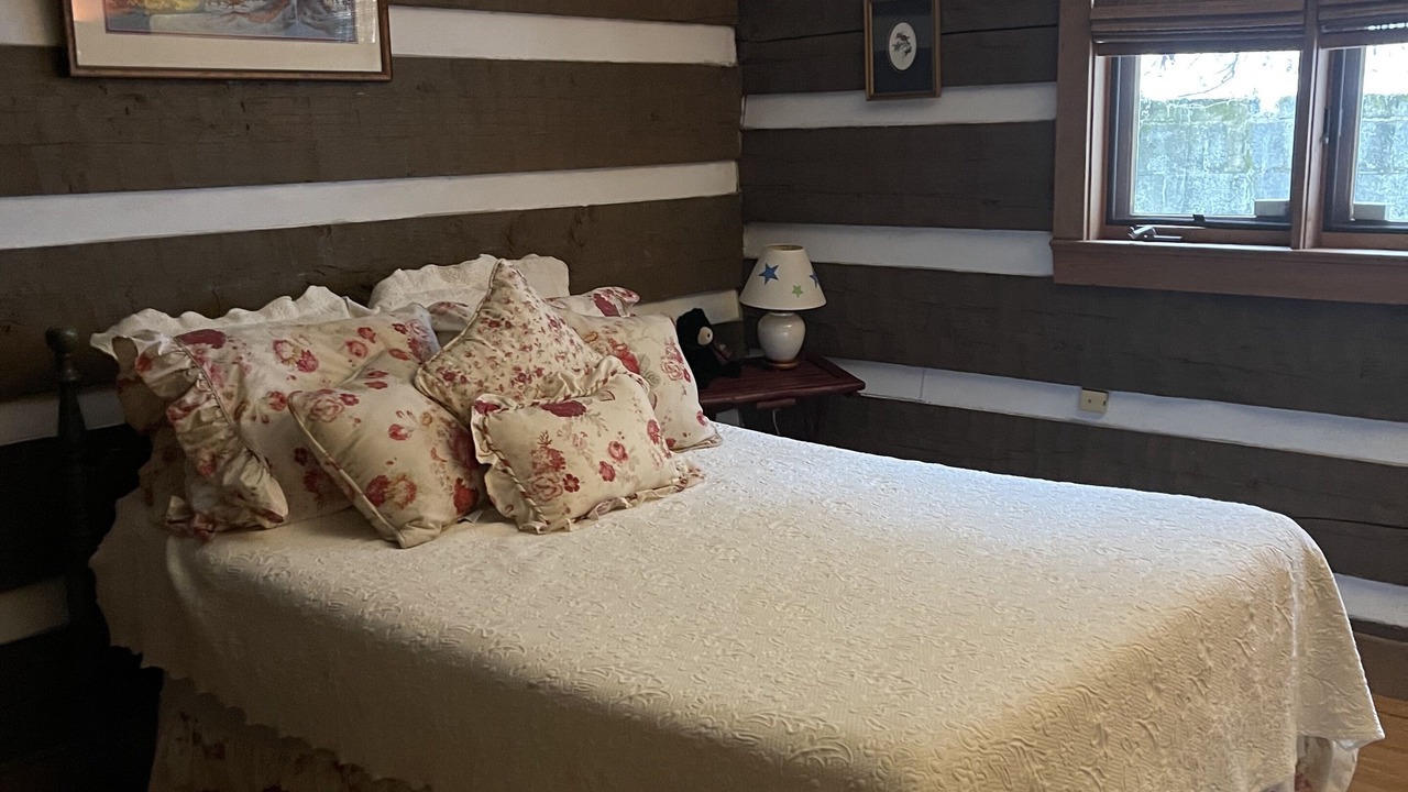 Photo of Bedroom in Blue Ridge