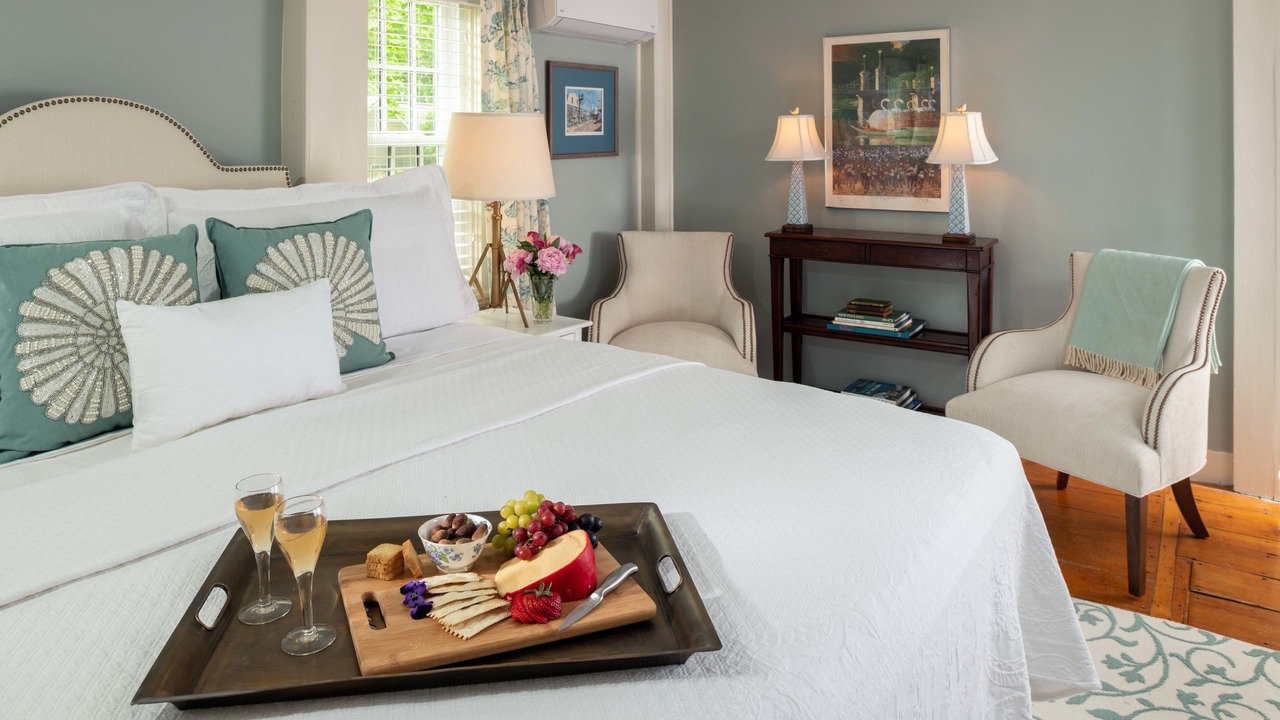 Photo of Bedroom in Yarmouth Port