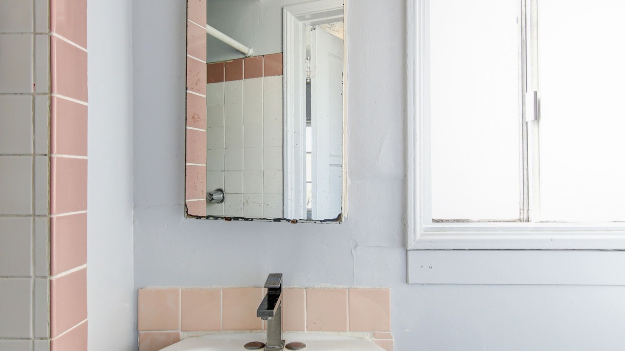 Photo of Bathroom in Sunset Park