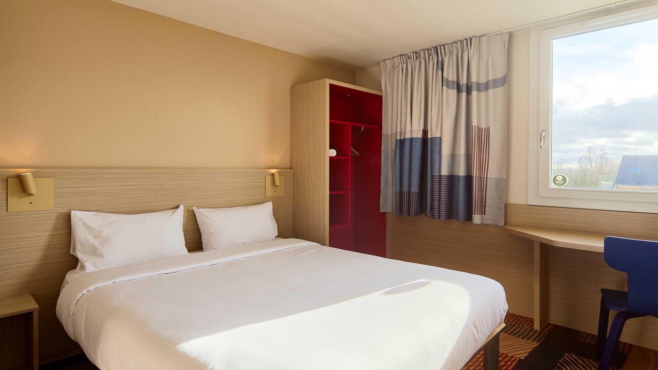 Photo of Bedroom in Saint-Witz