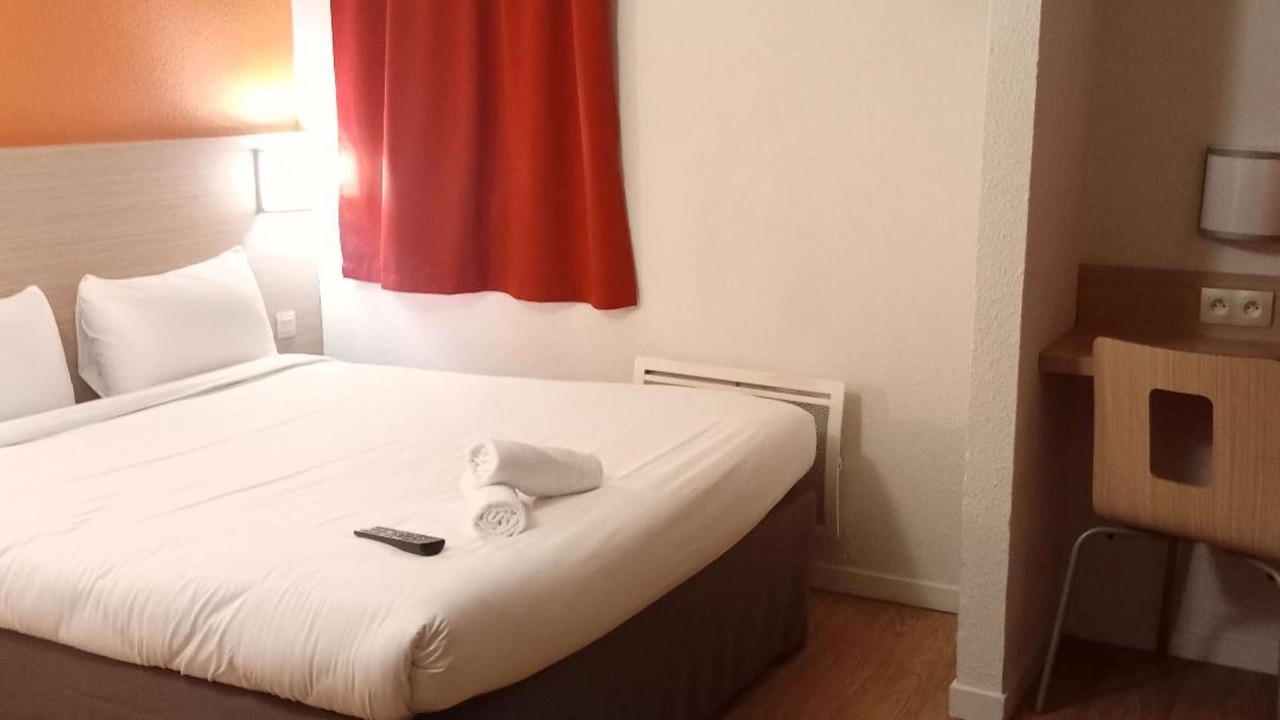 Photo of Bedroom in Saint-Brice-sous-Foret