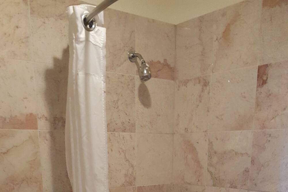 Photo of Bathroom in Oildale
