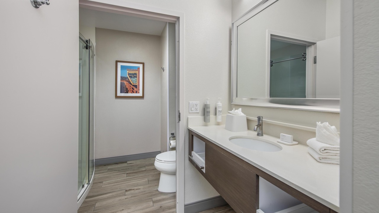 Photo of Bathroom in Hollywood