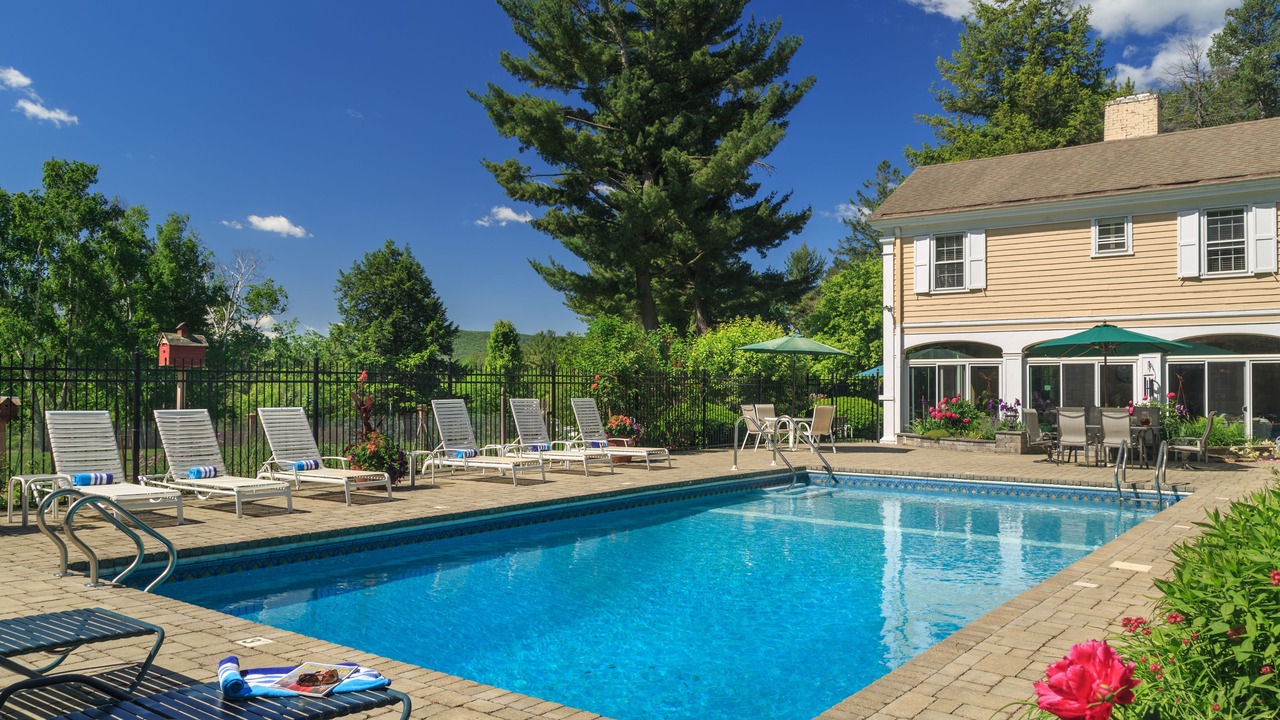 Photo of Outdoor in Lee