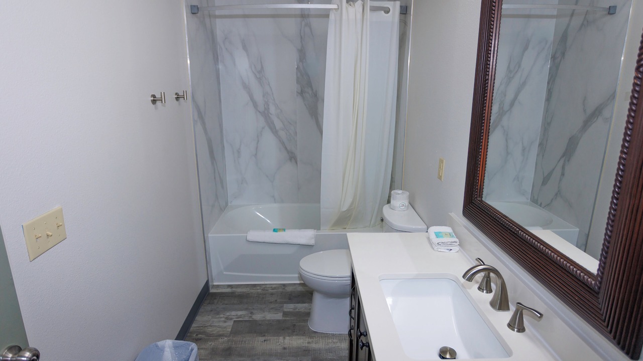 Photo of Bathroom in Chincoteague
