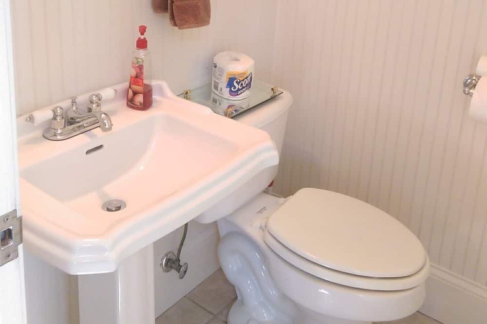 Photo of Bathroom in Falmouth