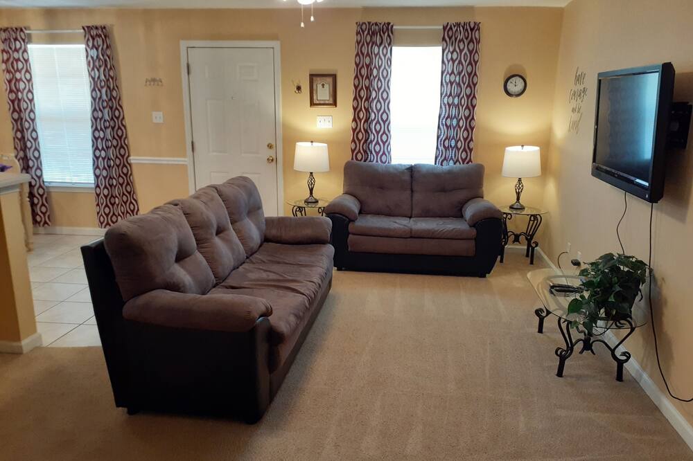 Photo of Livingroom in Gautier