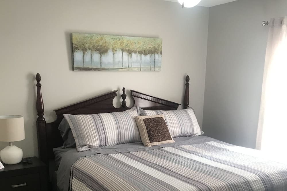 Photo of Bedroom in Gautier