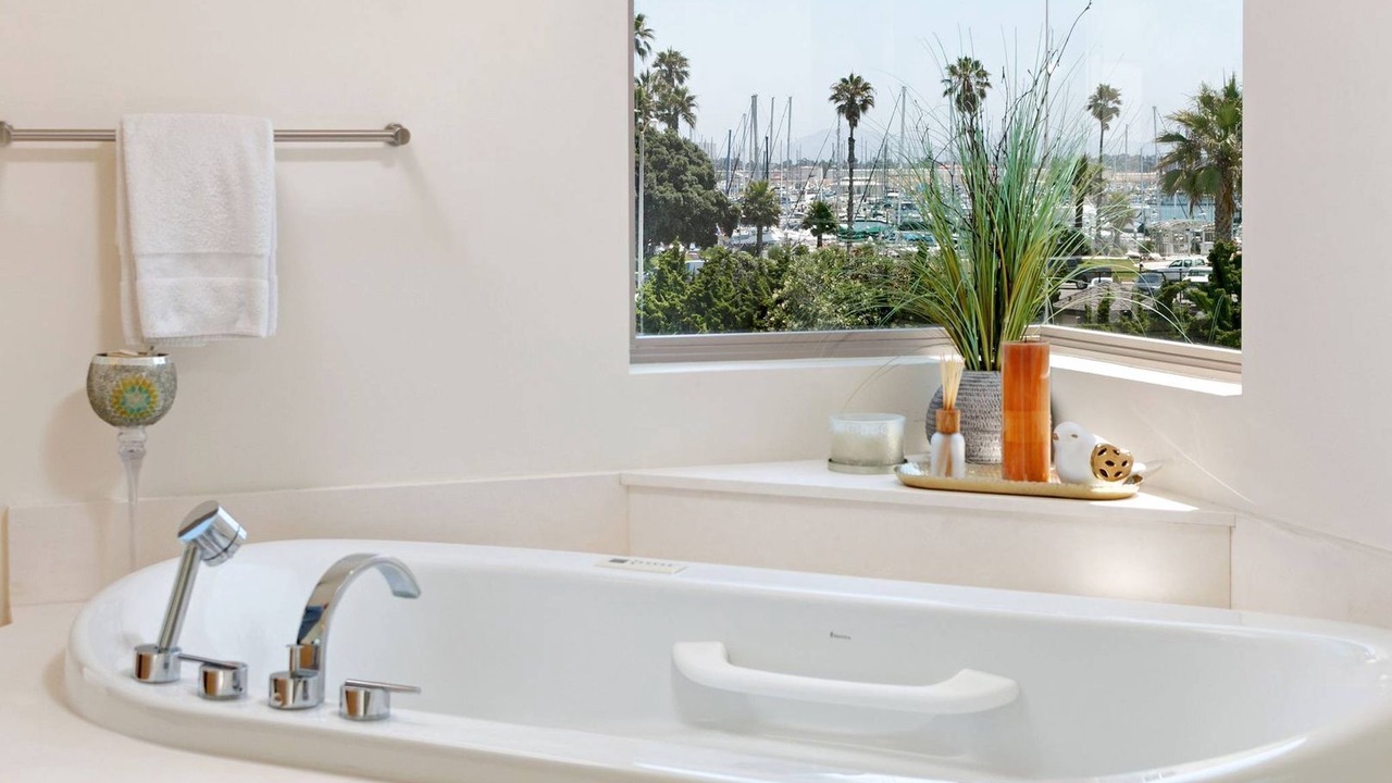 Photo of Bathroom in Hollywood Beach
