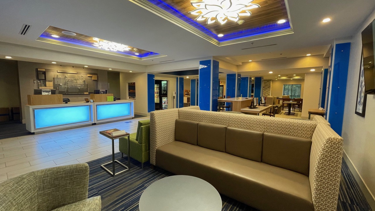 Photo of Others in Elkridge