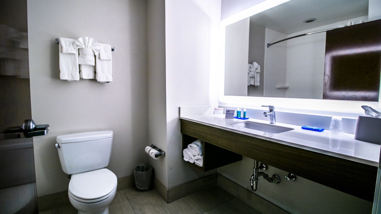Photo of Bathroom in Port Allen