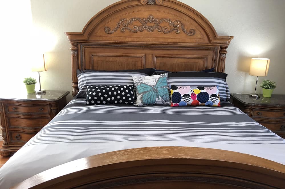 Photo of Bedroom in Southridge Village