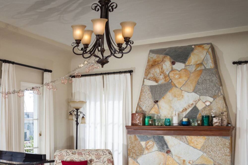 Photo of Bedroom in Ventura