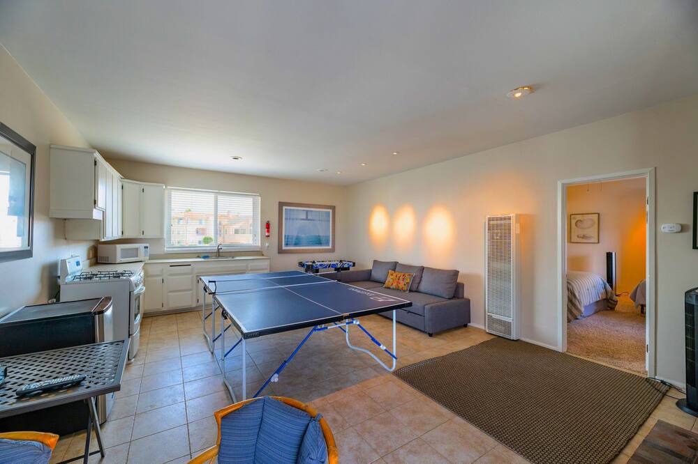 Photo of Livingroom in Oxnard Shores