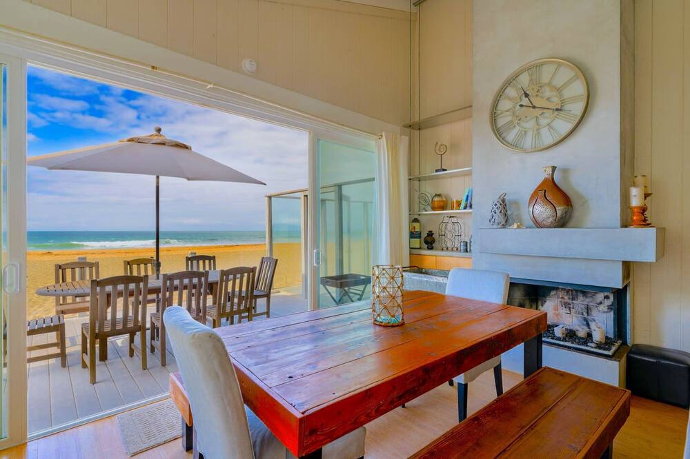 Photo of Kitchen in Oxnard Shores