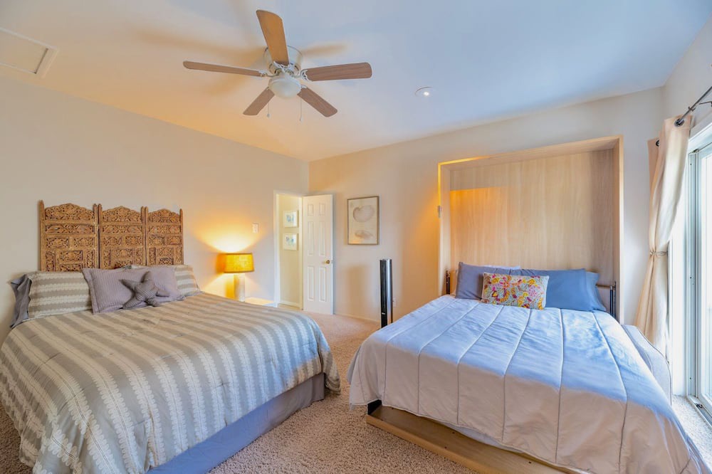 Photo of Bedroom in Oxnard Shores