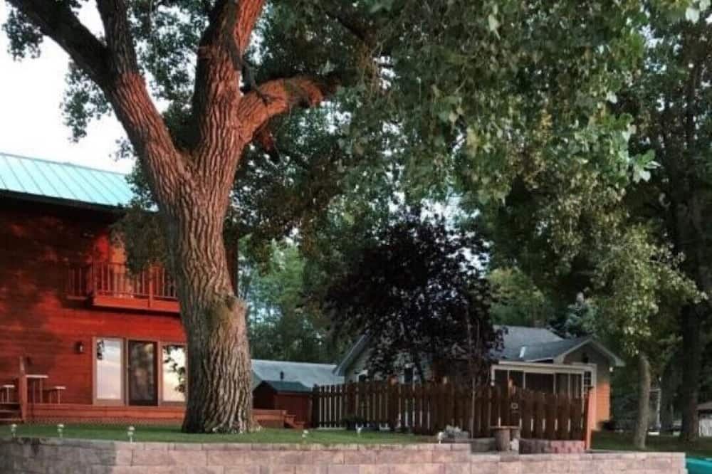 Photo of Outdoor in Willmar