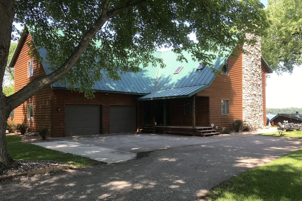Photo of Outdoor in Willmar