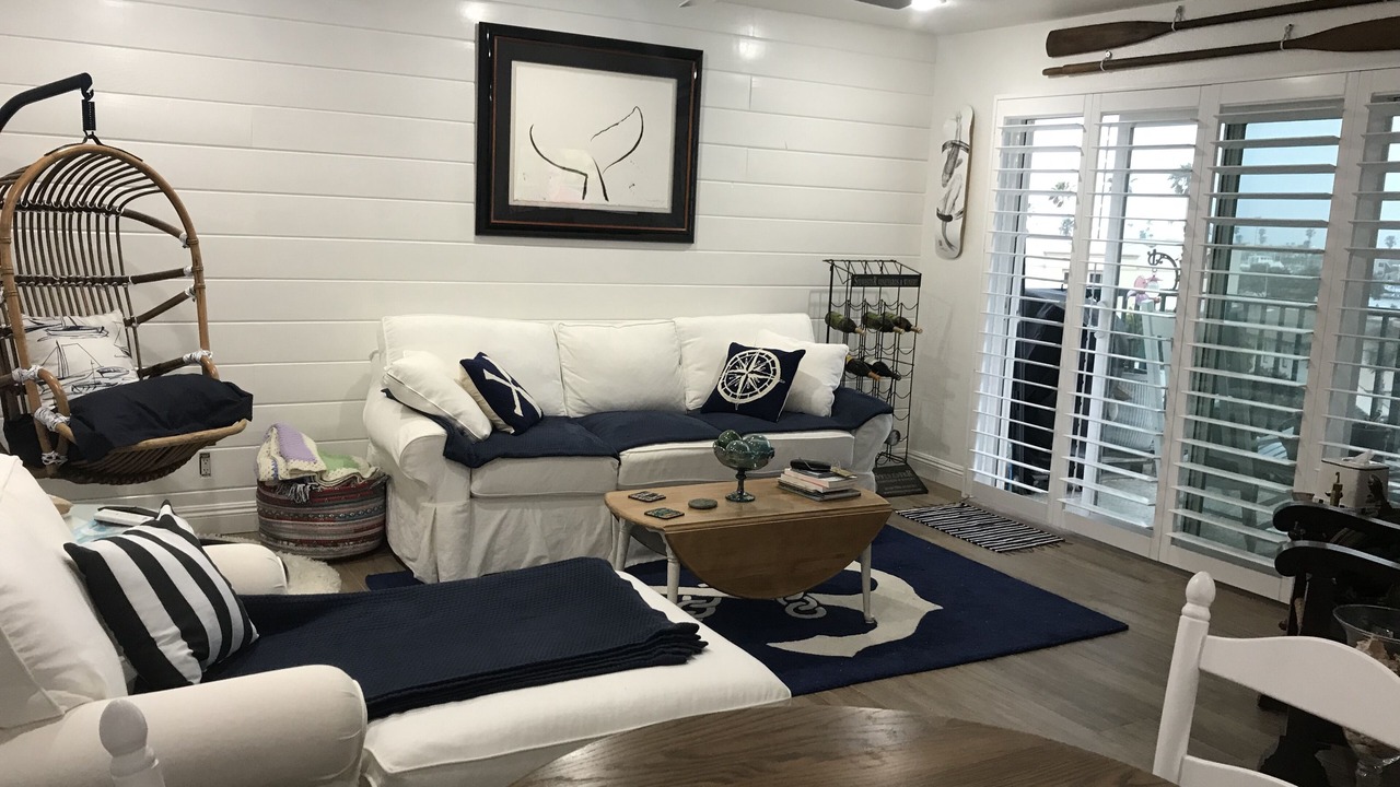 Photo of Livingroom in Hollywood