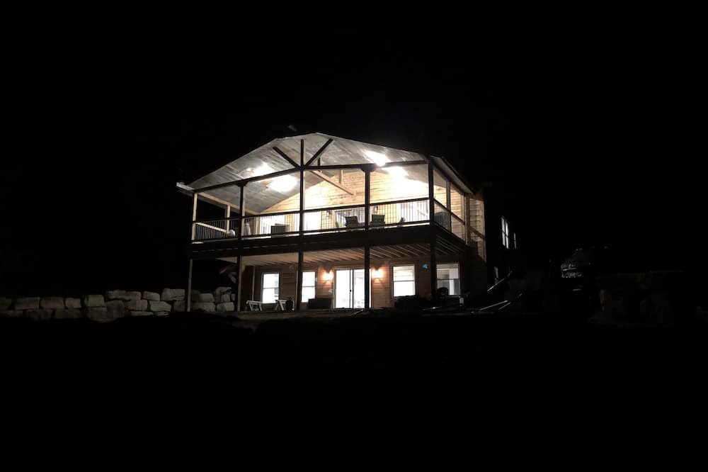 Photo of Outdoor in New Albin
