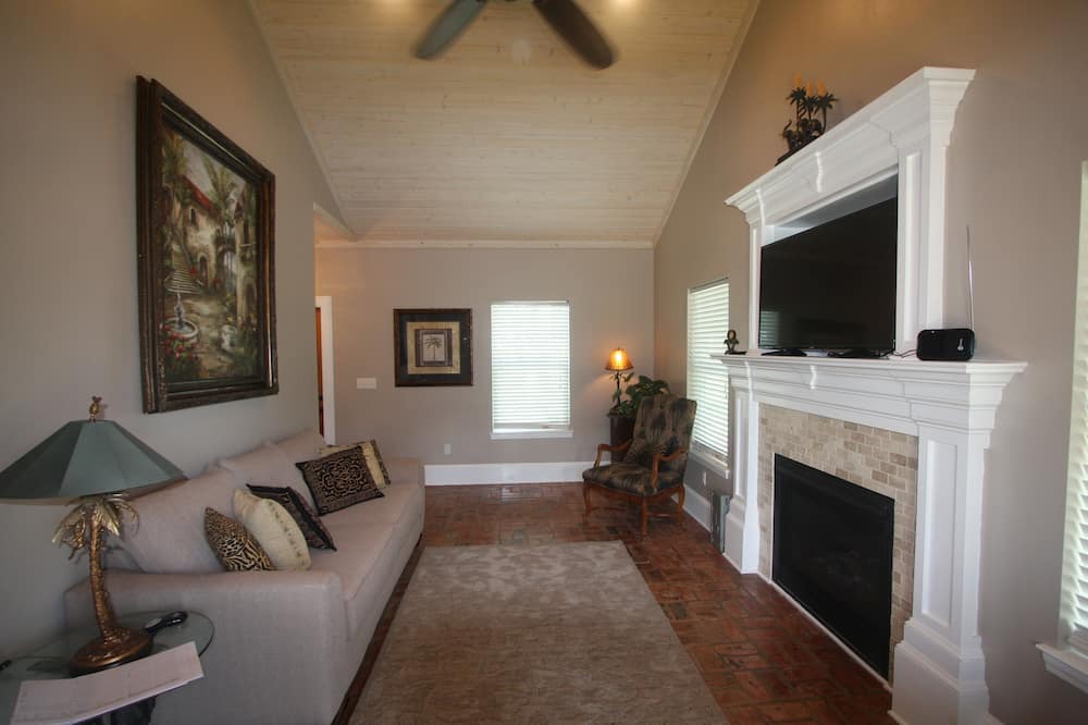 Photo of Livingroom in Old Town