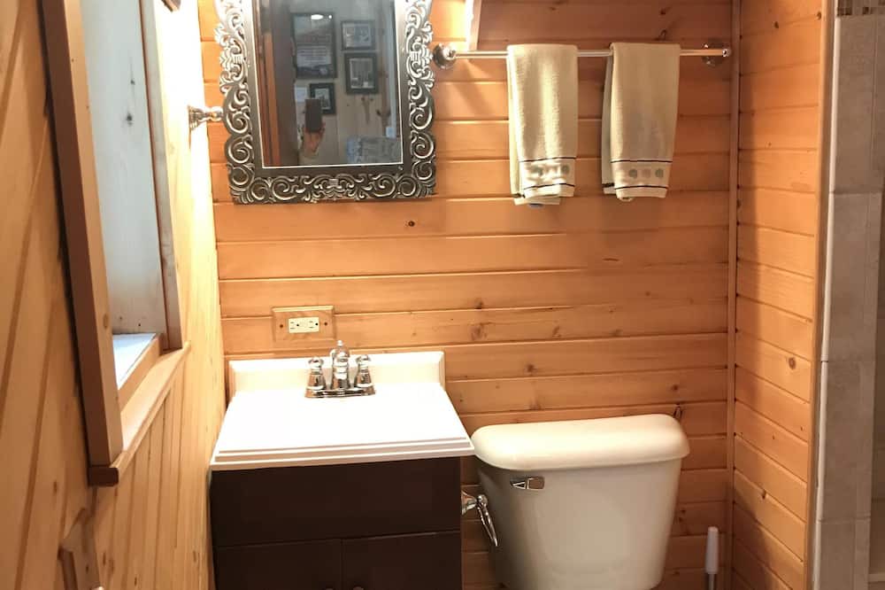 Photo of Bathroom in Waupaca