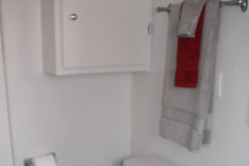 Photo of Bathroom in Hollywood Beach