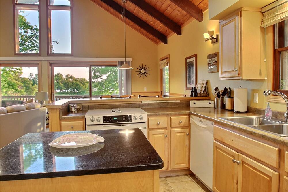 Photo of Kitchen in South Haven
