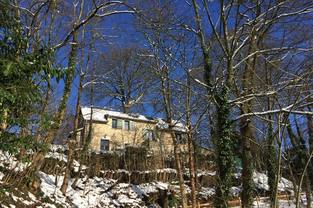 Photo of Outdoor in Jouy-en-Josas