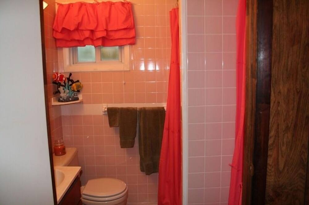 Photo of Bathroom in Oyster Harbor