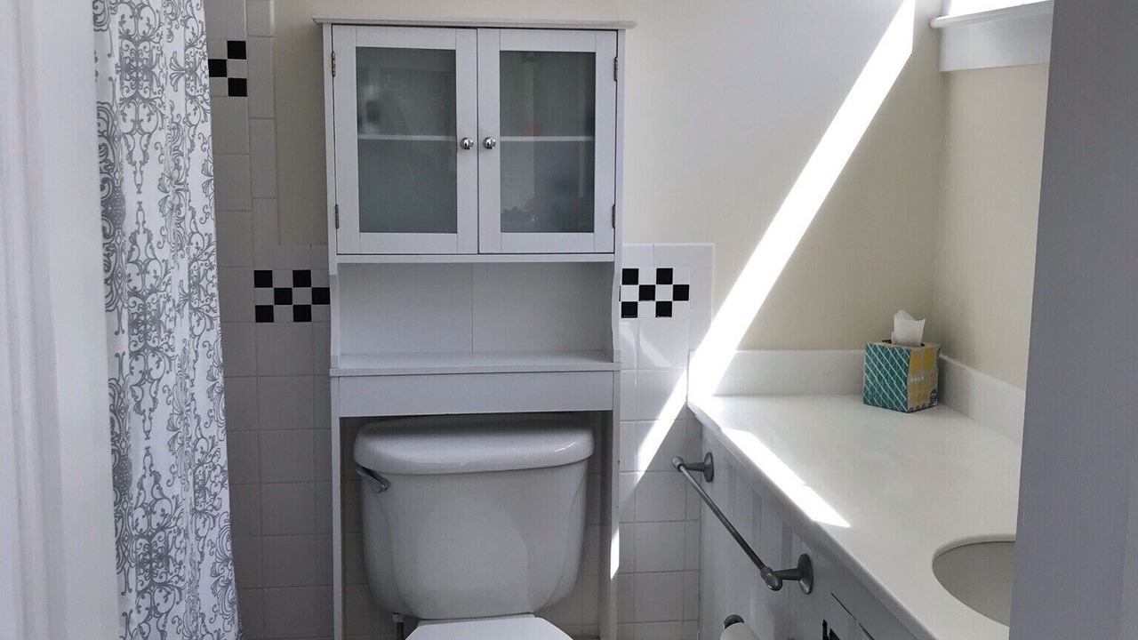 Photo of Bathroom in Brewster