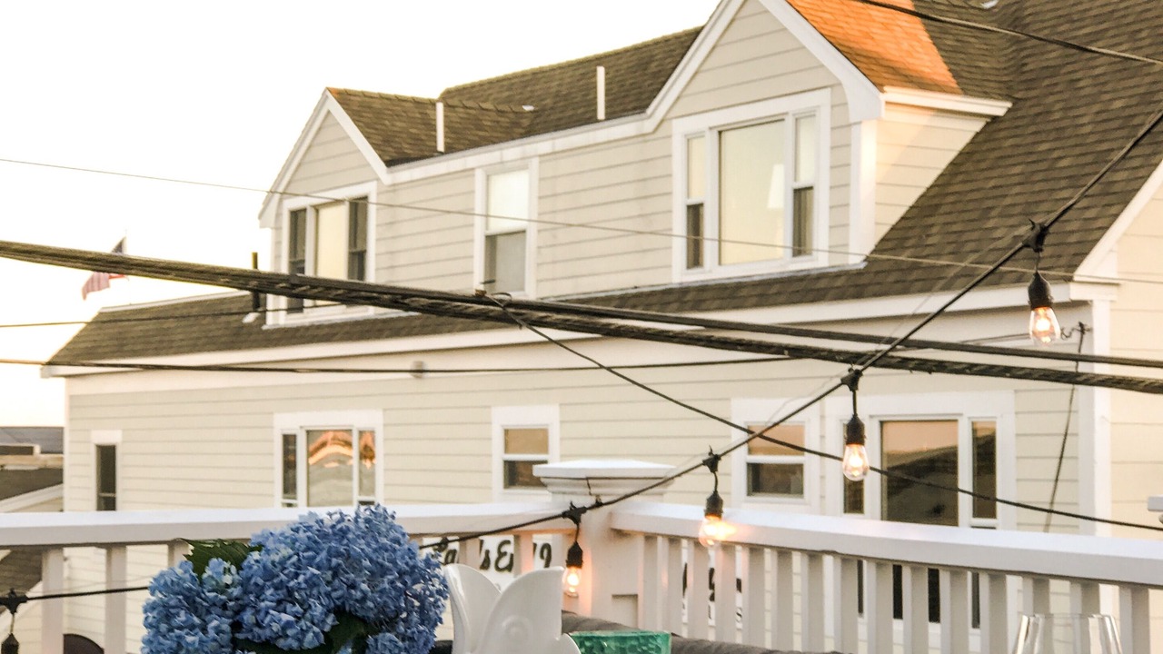Photo of Outdoor in Commercial Street