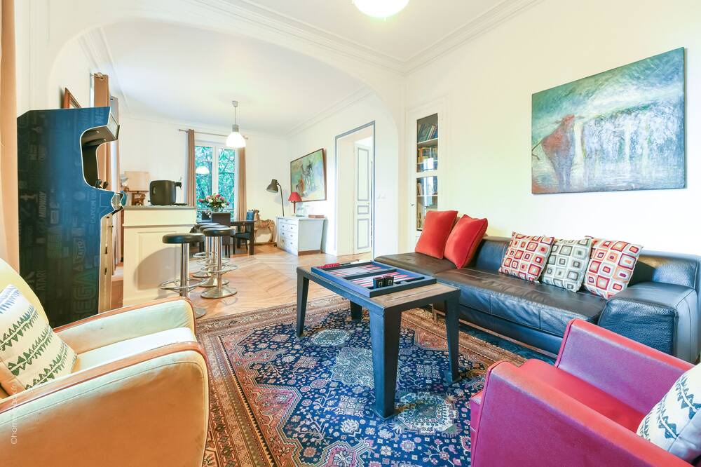 Photo of Livingroom in Champrosay