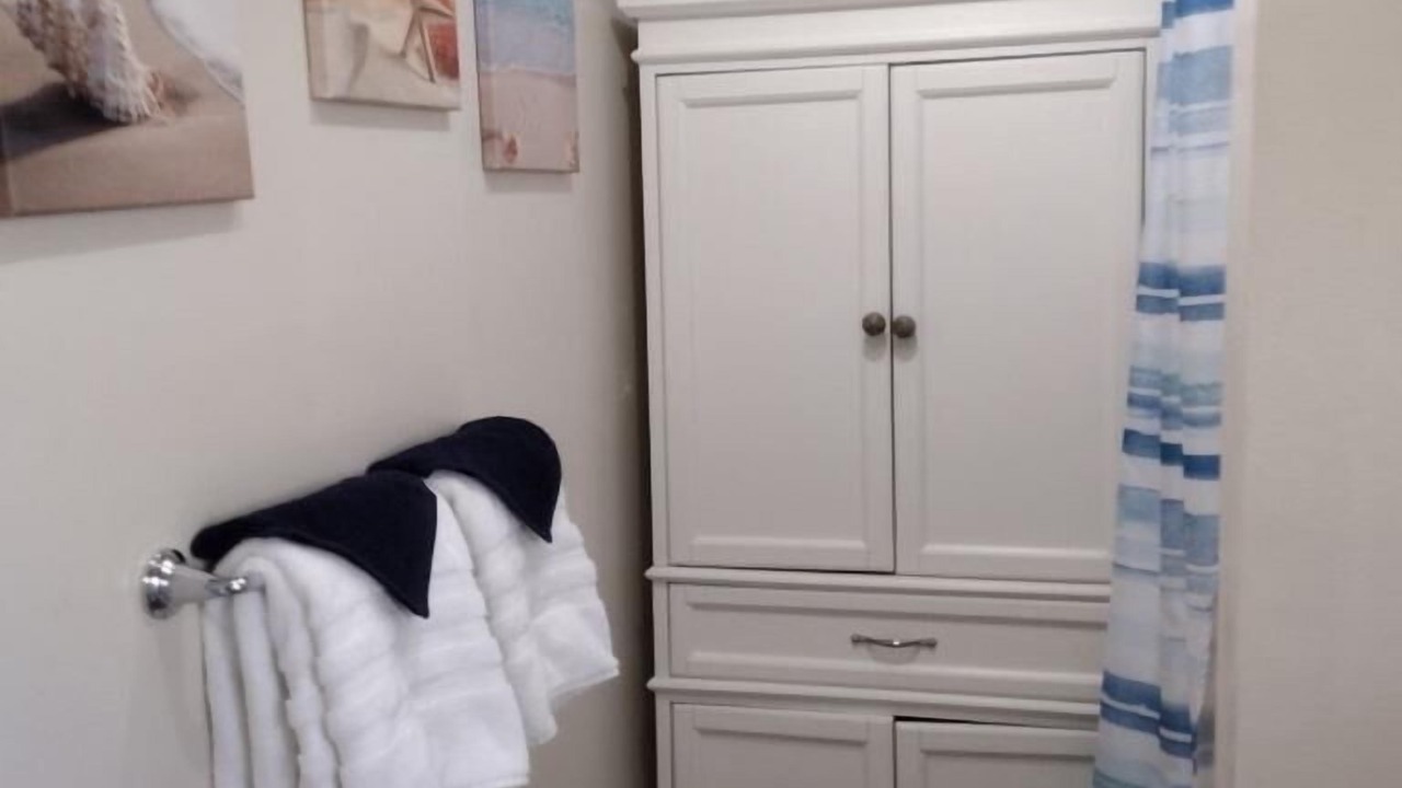 Photo of Bathroom in Oxnard